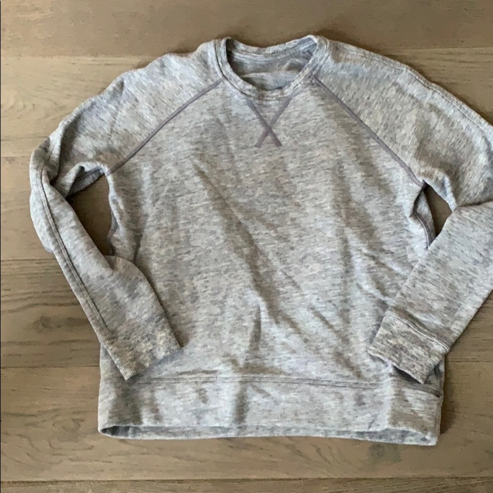 lululemon crewneck